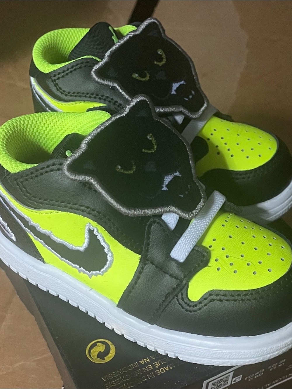 Jordan Kids Neon Green and Black Sneakers with Cat Patch